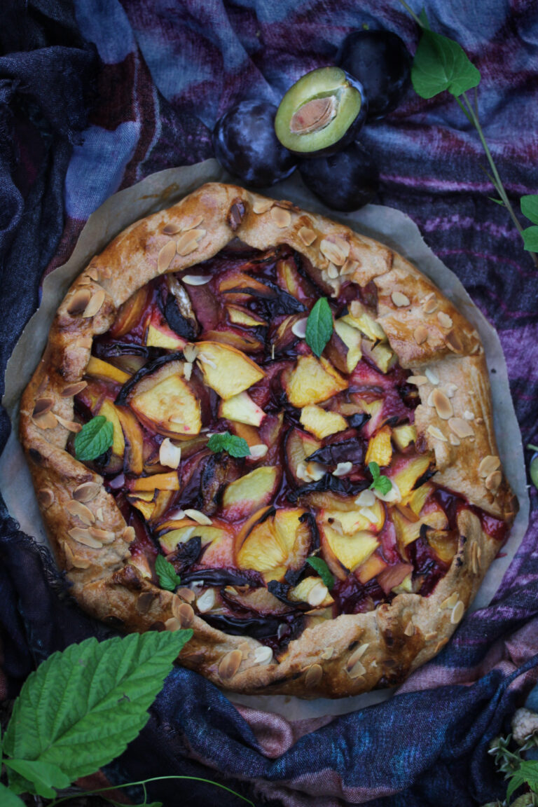 úvodní fotka broskvovo-švestkové galetky