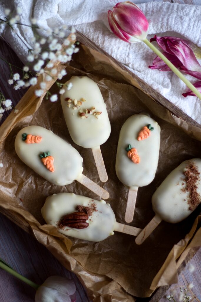 Mrkváčové cakepops s meruňkovým vkladem