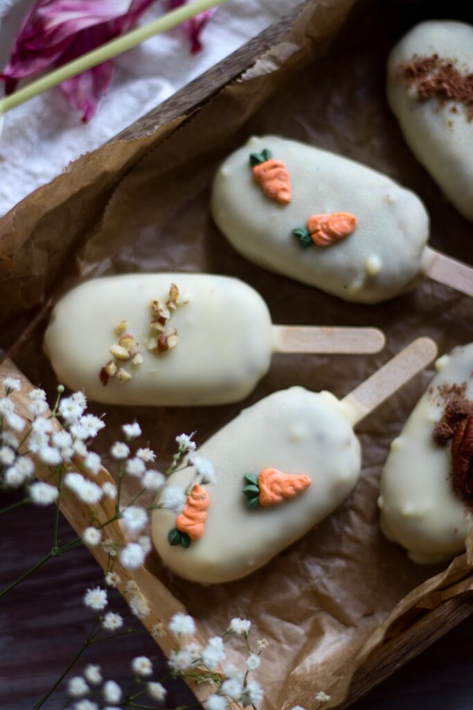 Mrkváčové cakepops s meruňkovým vkladem